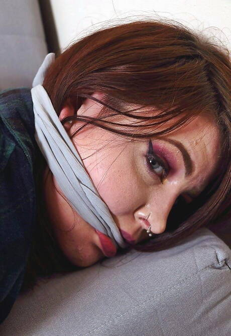 blackfoxbound are pleased to offer you a free photos featuring sexy girl in kinky bdsm action